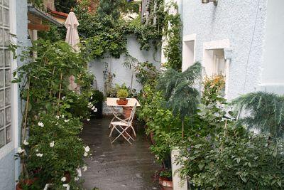 idyllisches-gartenhaus